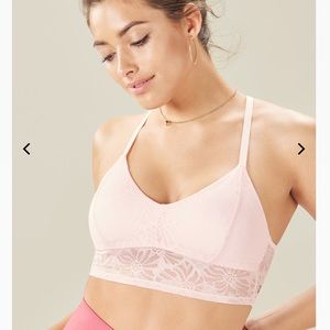 Fabletics sports bra